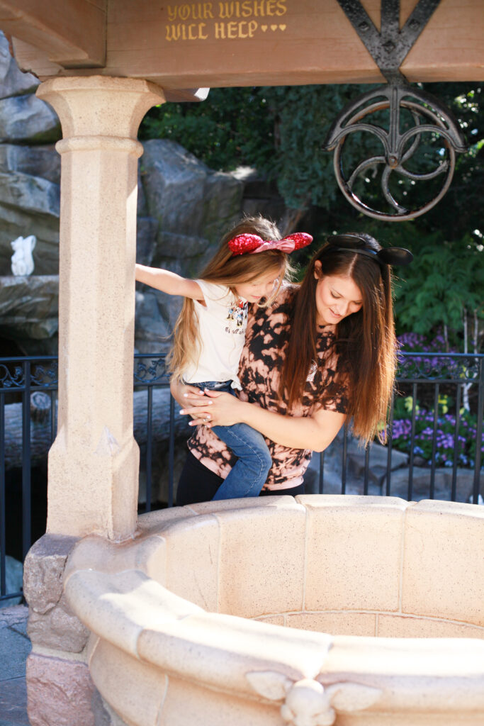 7 great photo spots in Disneyland